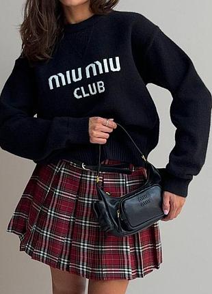 Свитер в стиле miu черный серый