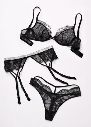 Розкішний мереживний комплект білизни victoria's secret вікторія сікрет оригінал