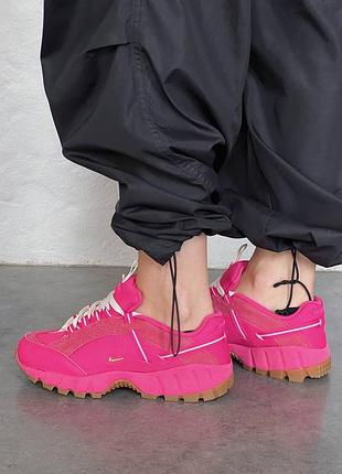 Jaquemus x nike humara pink