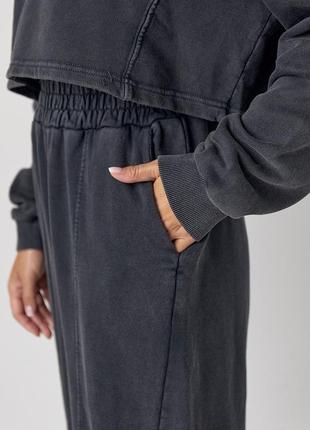 Спортивный костюм с oversize свитшотом и брюками-бананами8 фото
