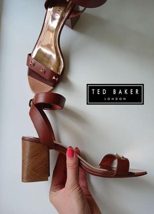Босоножки на каблуке ted baker натуральная кожа туфли