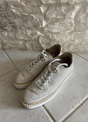 Кеди, мокасини, натуральна  замша, шкіра.