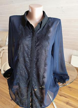Блуза з гіпюром