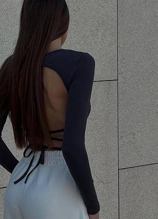 Кофта с открытой спиной 5