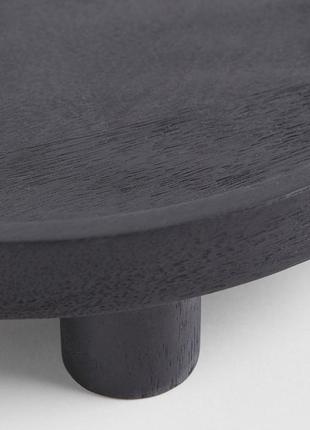 999302 круглый поднос на ножках из дерева манго черный one size