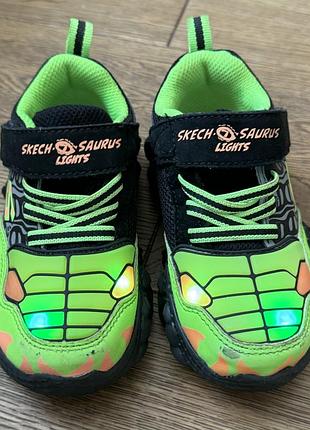 Skechers кроссовки с подсветкой р.24 ( 15,5 см)