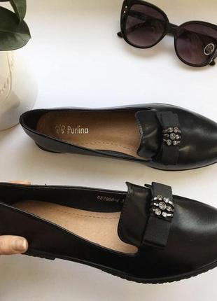 Чорні лофери 36 37 р