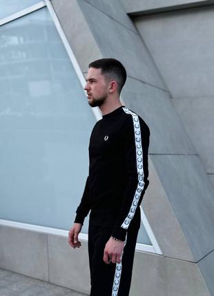 Лонгслив fred perry на лампасах5 фото