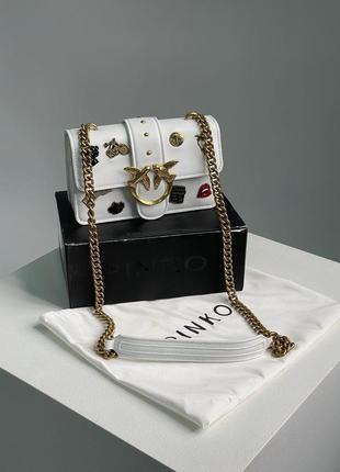 Pinko mini love bag one simply with enamel pin white5 фото