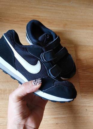 Дитячі кросівки nike md runner 2 (psv) (807317-001) чорні