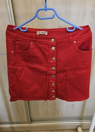 Красная джинсовая юбка1 фото