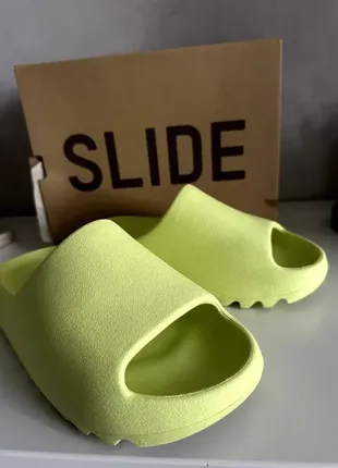 Yeezy slide glow green, оригінал, розмір 433 фото