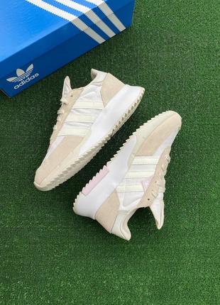 Adidas retropy f25 фото