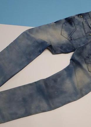 Красивые стильные джинсы варенки мальчику голубые4 фото