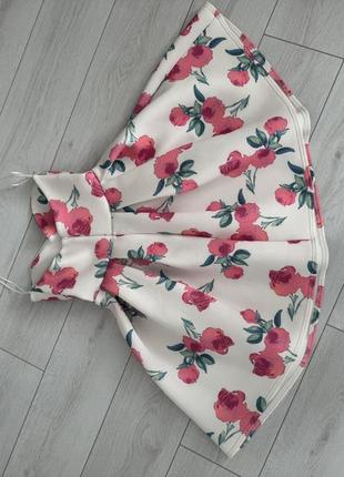 Сукня коротка з квітковим принтом2 фото