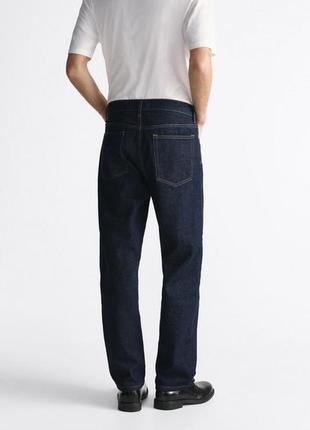 Прямые темные джинсы zara