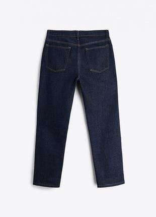 Прямые темные джинсы zara