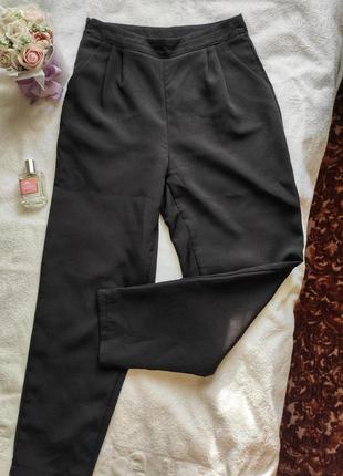 Черные укороченные брюки от shein 💕