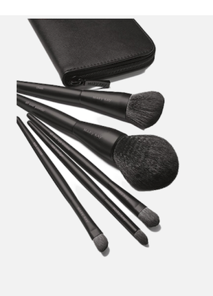 Набор косметических кистей mary kay®