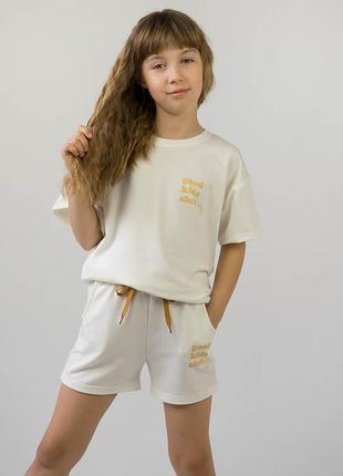 Літній комплект дитячий шорти і футболка оверсайз, костюм двонитка літній дитячий бежевий молочний8 фото