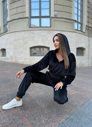 Велюровий спортивний костюм жіночий базовий теплий чорний бежевий рожевий сірий...