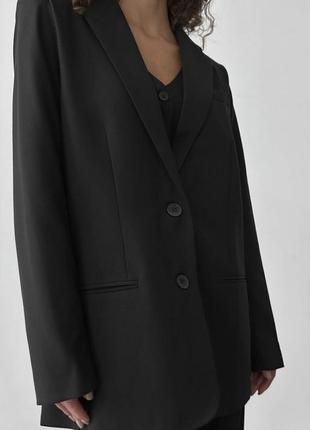 Базовый однобортный черный жакет zara