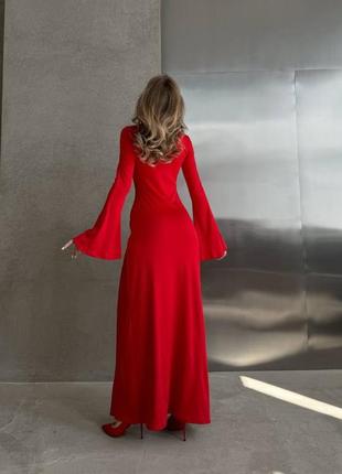 Женственное и эффектное платье макси с разрезом  👠👠
платье длинное, платье с разрезом7 фото