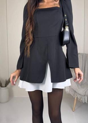 Женственное элегантное мини платье с красивым декольте и подкладкой