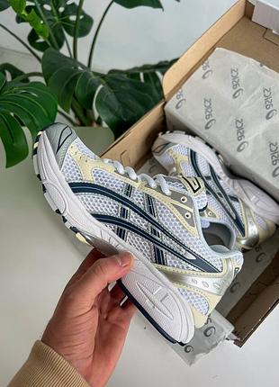 Жіночі кросівки asics gel-kayano 14 white/black