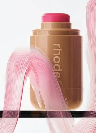 Рум'яна rhode pocket blush - juice box (hot pink), by hailey bieber