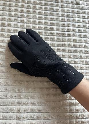 Теплые перчатки