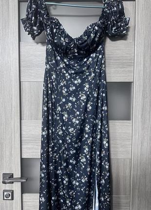 Платье корсетное шикарное2 фото