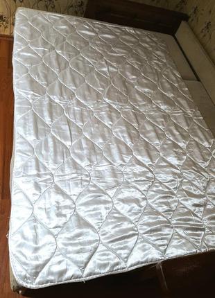 Летнее атласное одеяло "алмаз"
сделанно в германии6 фото