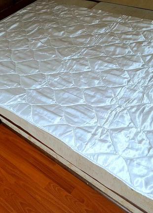 Летнее атласное одеяло "алмаз"
сделанно в германии5 фото