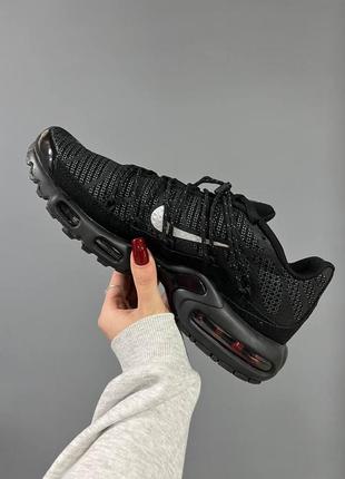 Кросівки nike air max plus utility black metallic2 фото