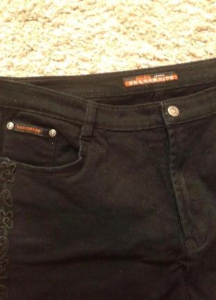 Черные джинсы со спандексом,48/50 р..2 фото