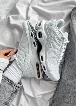 Кроссовки nike air max plus tn'triple white10 фото