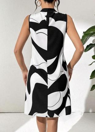 Сукня софт чорно-біла2 фото