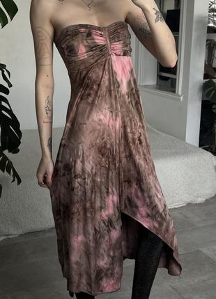 Розовое асимметричное платье бюстье9 фото