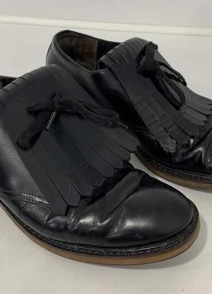 Кожаные итальянские лаковые женские осенние туфли 24,5 см! svig!!!лот 55