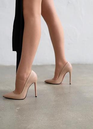 Бежеві туфлі-лодочки з червоною підошвою, арт. 35123