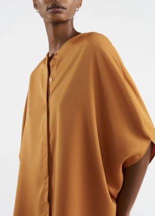 Оверсайз сатиновая блуза блузка oversized blouse wera в стиле cos arket1 фото