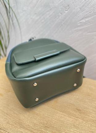 Темно-зеленый — качественный фабричный рюкзак с металлической фурнитурой, с карманом спереди (луцк, 779)3 фото