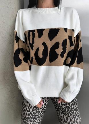 Светр в стилі oversize