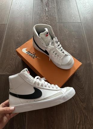Кроссовки Koszulka do biegania nike dri fit miler recenzja