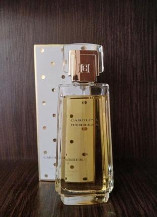 Оригінальна парфумована вода carolina herrera 100 ml. мені подарували в іспанії, майже не користувалася, лише кілька розпилень.