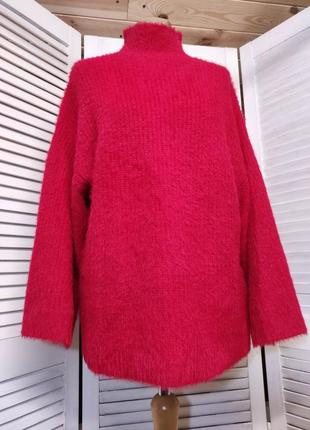 Красный мягкий свитер4 фото