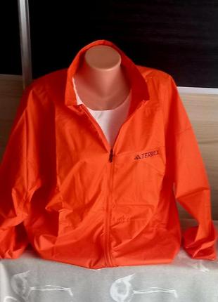 Чудова ветровка adidas terrex multi windbreaker