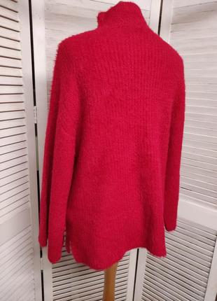Красный мягкий свитер7 фото