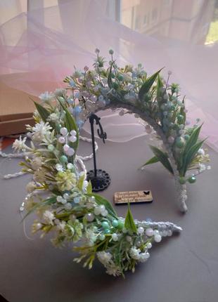 Венок для волос с хрустальными бусинами